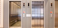 Frontparti för automatdörr, löstagbara karmar