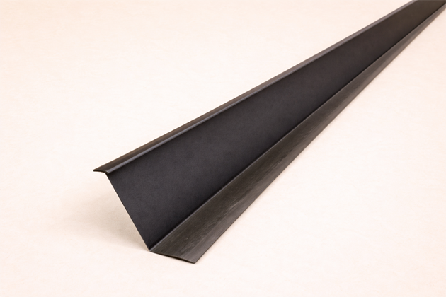 Toe board black Polypropylene 2300x110x40x1